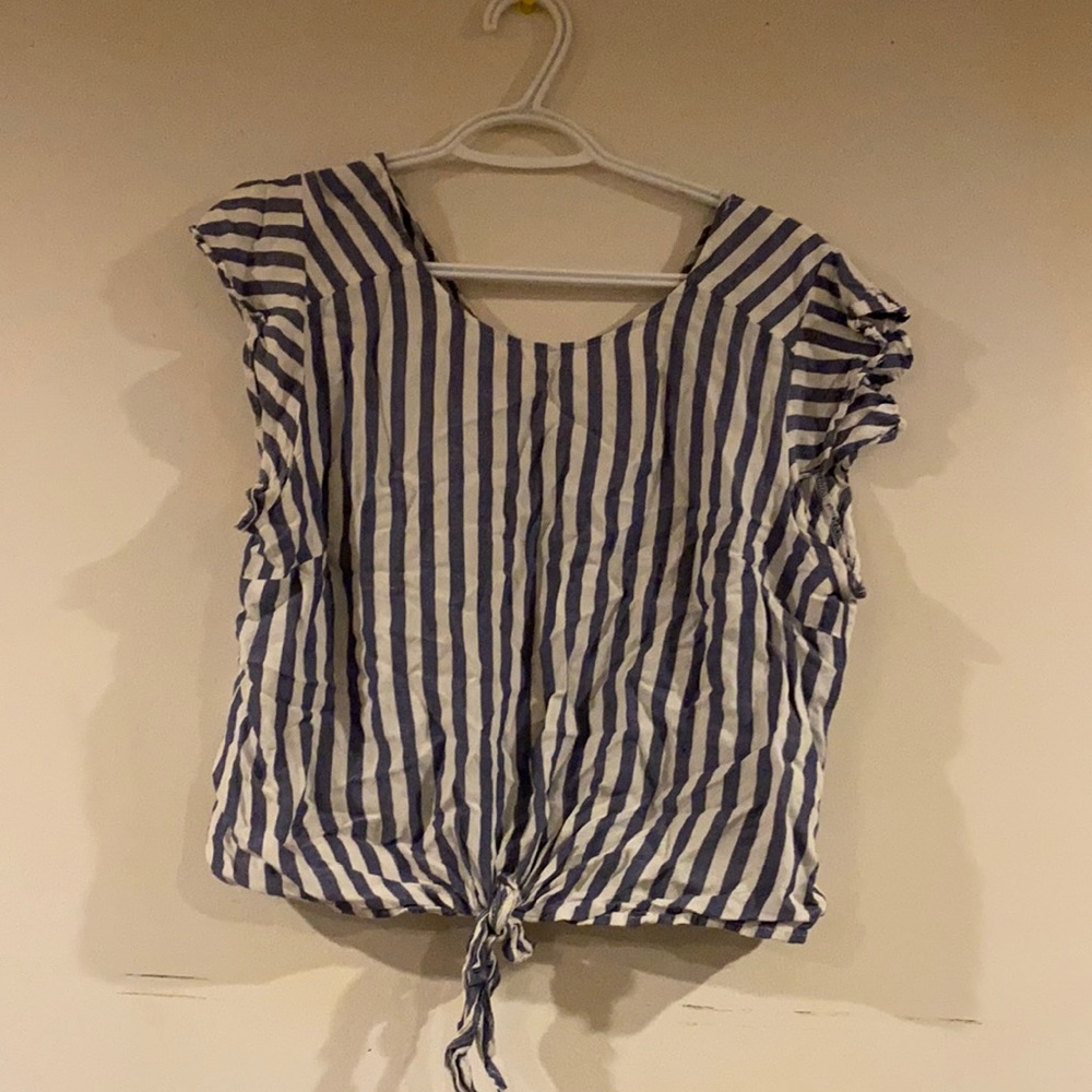 striped shirt!